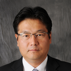 代表取締役社長　小池 信三 氏